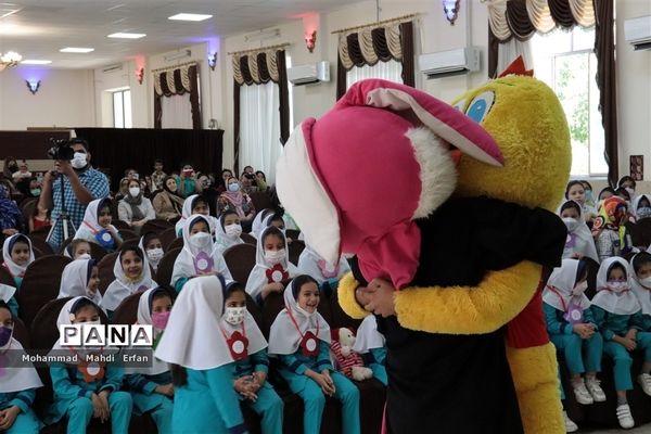 جشن الفبا در اردوگاه میثاق شهرستان آباده