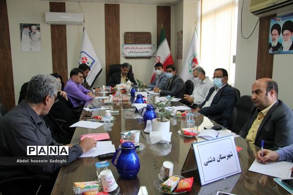 جلسه میز خدمت آموزش و پرورش دشتی با معاونت پرورشی و فرهنگی