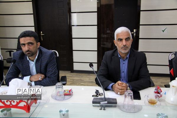 جلسه کارگروه توسعه مدیریت  آموزش و پرورش استان بوشهر