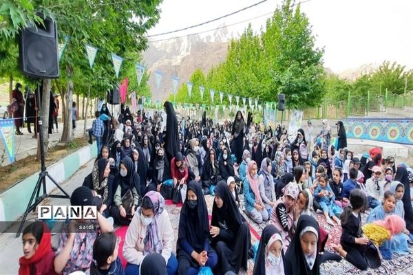 برگزاری جشن روز دختر در فریدونشهر اصفهان