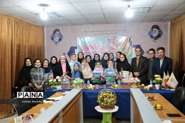 تجلیل از دختران کتابخوان، مبتکر و مولف در مازندران