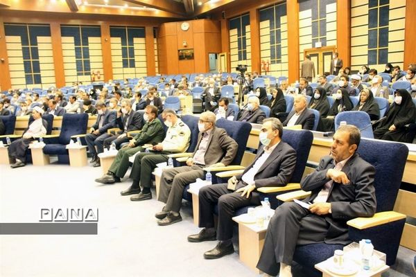حضور وزیر آموزش و پرورش در نشست شورای اداری استان همدان