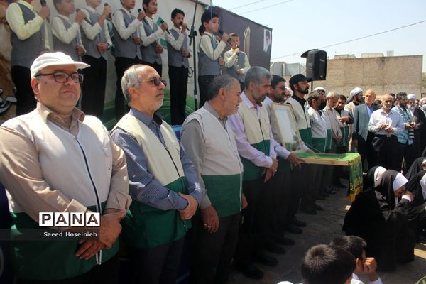 راهپیمایی یوم‌الله 15 خرداد در قم-2