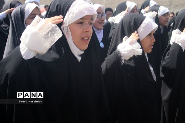 راهپیمایی یوم‌الله 15 خرداد در قم-2