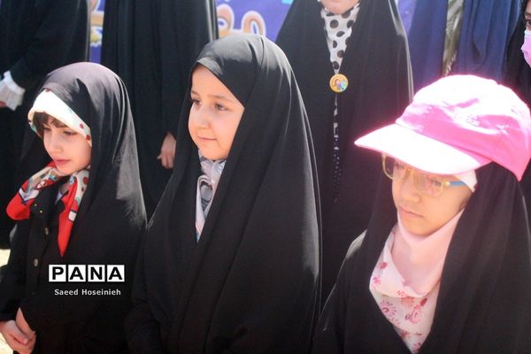 راهپیمایی یوم‌الله 15 خرداد در قم-2