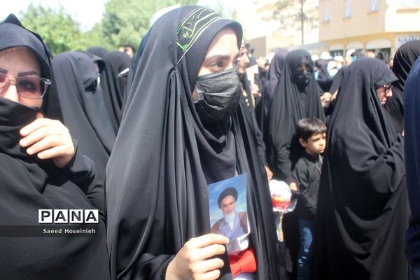 راهپیمایی یوم‌الله 15 خرداد در قم-2