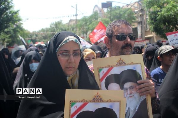 راهپیمایی یوم‌الله 15 خرداد در قم-3