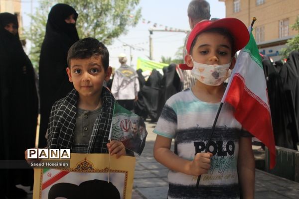راهپیمایی یوم‌الله 15 خرداد در قم-3