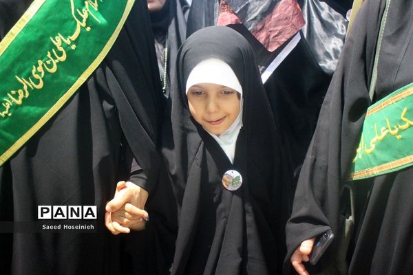 راهپیمایی یوم‌الله 15 خرداد در قم-3