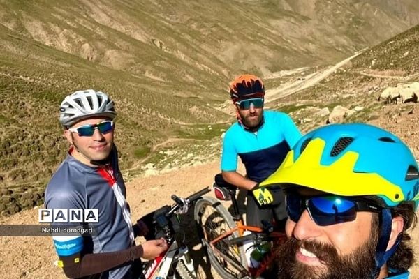اردوی هیات دوچرخه‌سواری رودهن در طبیعت زیبای شهرستان فیروزکوه