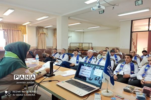 گردهمایی روسای سازمان دانش‌آموزی سراسر استان کرمانشاه