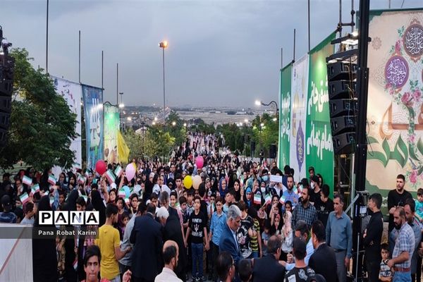 گردهمایی عاشقان ولی عصر در شهرستان رباط‌کریم و پرند