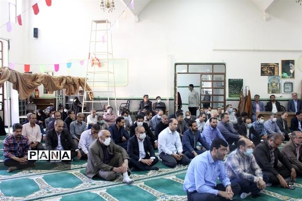 برگزاری جشن میلاد امام رضا(ع) در اداره‌کل آموزش و پرورش استان همدان