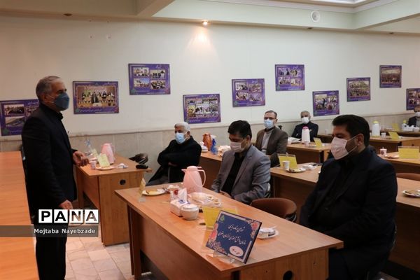 نشست شورای برنامه ریزی سازمان دانش‌آموزی خراسان رضوی