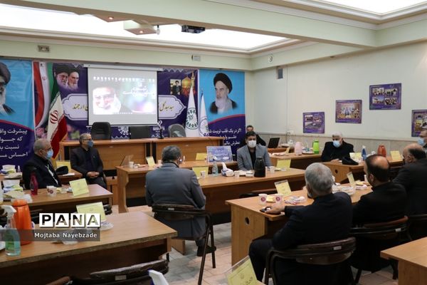 نشست شورای برنامه ریزی سازمان دانش‌آموزی خراسان رضوی