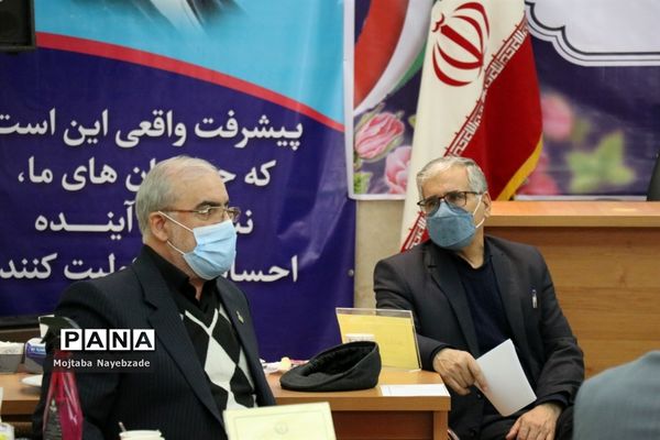 نشست شورای برنامه ریزی سازمان دانش‌آموزی خراسان رضوی