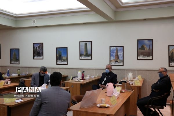 نشست شورای برنامه ریزی سازمان دانش‌آموزی خراسان رضوی