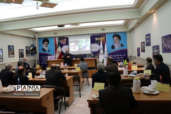 نشست شورای برنامه ریزی سازمان دانش‌آموزی خراسان رضوی