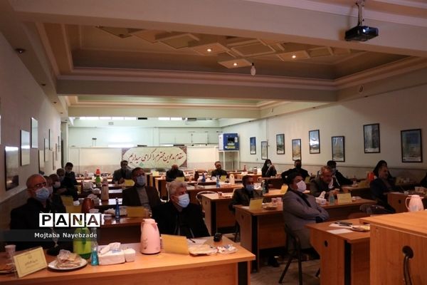 نشست شورای برنامه ریزی سازمان دانش‌آموزی خراسان رضوی