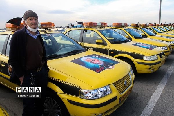 گردهمایی هزار تاکسیران در سالگرد شهادت سردار حاج قاسم سلیمانی