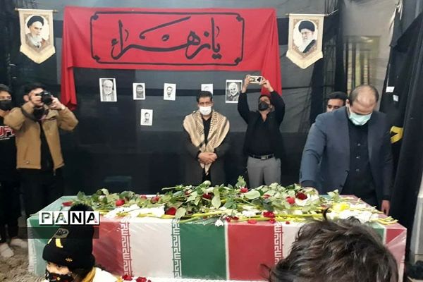 نسل سلیمانی‌ها به استقبال شهید گمنام در رودهن