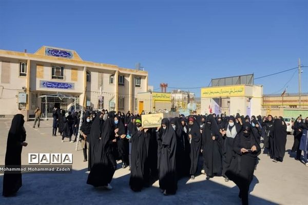 دومین روز از میهمانی شهدای گمنام در مدارس زاهدان