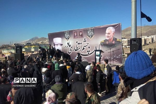 وداع مردم شهیدپرور شهرستان پردیس با شهید امیر زمان‌زاده