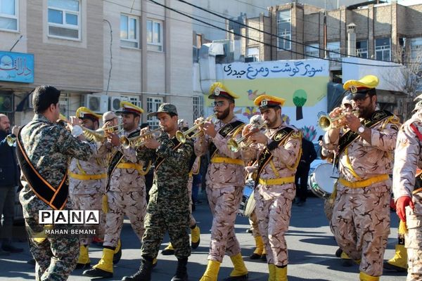 خاکسپاری دو شهید گمنام در مدرسه علمیه فاطمی