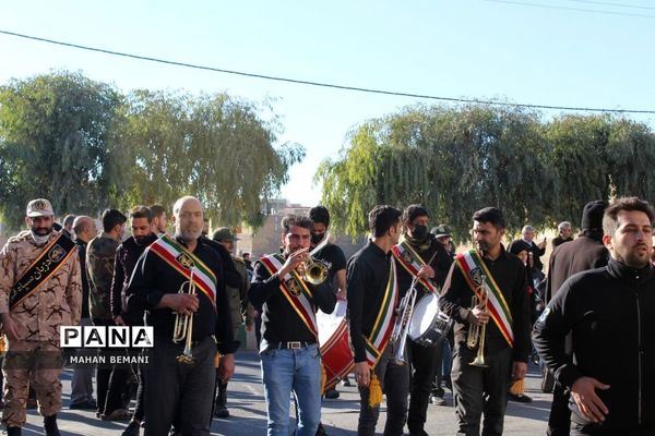 خاکسپاری دو شهید گمنام در مدرسه علمیه فاطمی
