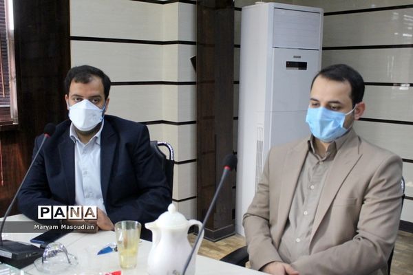 نشست کارشناسان مدارس و مراکز غیردولتی و شوراهای آموزش و پرورش استان بوشهر