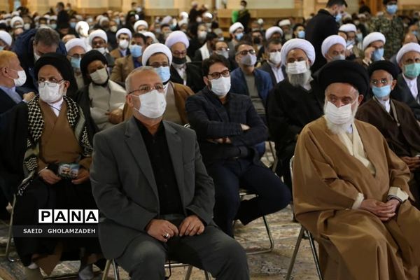 دیدار مردم قم با رهبر انقلاب در سالروز قیام 19 دی