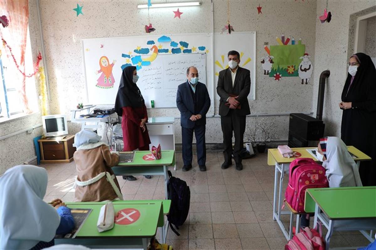 بازدید مدیر آموزش و پرورش ناحیه 2 مشهد از مدارس غیردولتی