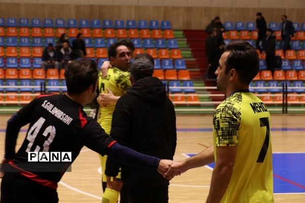 پیروزی تیم شهید حمید شهرتی آموزش و پرورش آذربایجان شرقی در  فینال مسابقات فوتسال کارکنان