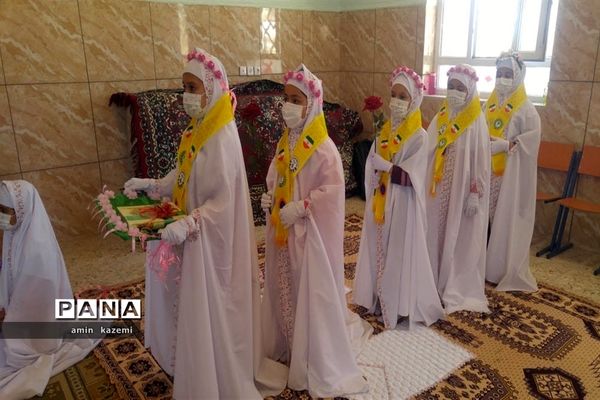 جشن عبادت دانش‌آموزان دبستان داراب‌گرد استان فارس