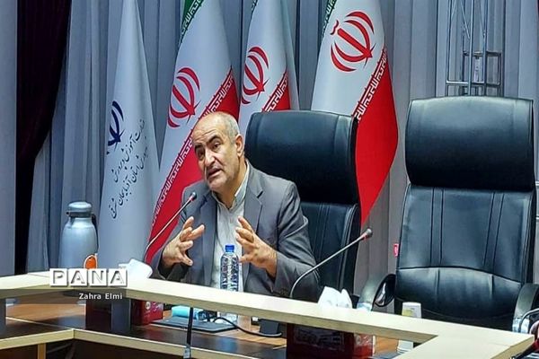 جلسه هماهنگی برنامه‌های ستاد دهه فجر آموزش و پرورش آذربایجان شرقی