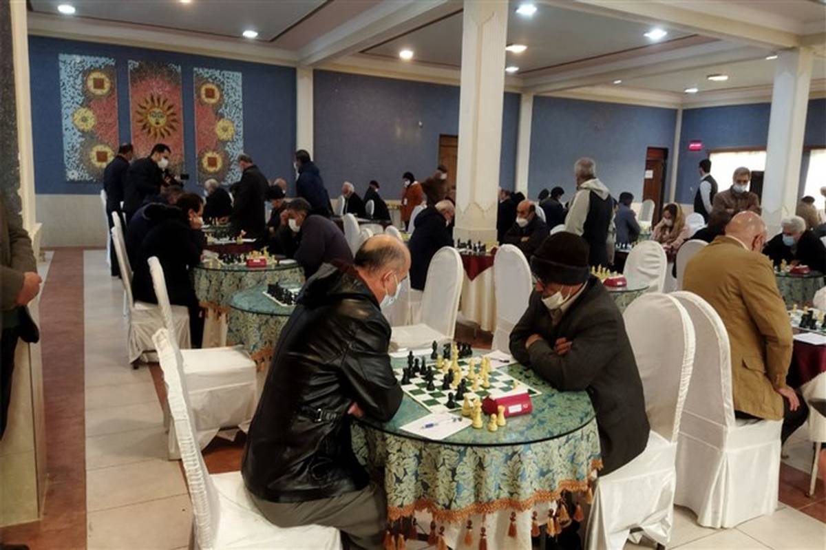 صومعه‌سرا میزبان شطرنج پیشکسوتان کشور