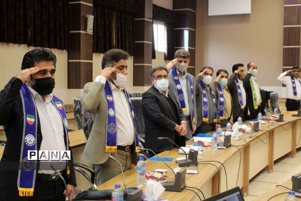 گردهمایی معاونان پرورشی و مسئولان سازمان دانش‌آموزی در استان چهارمحال و بختیاری