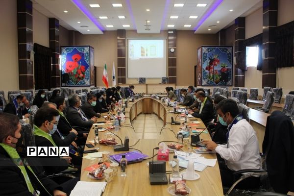 گردهمایی معاونان پرورشی و مسئولان سازمان دانش‌آموزی در استان چهارمحال و بختیاری