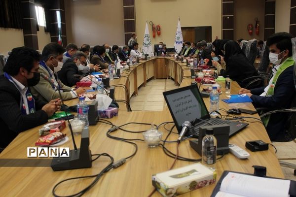 گردهمایی معاونان پرورشی و مسئولان سازمان دانش‌آموزی در استان چهارمحال و بختیاری