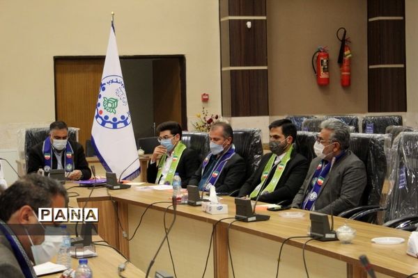 گردهمایی معاونان پرورشی و مسئولان سازمان دانش‌آموزی در استان چهارمحال و بختیاری