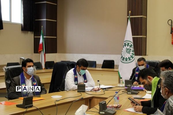 گردهمایی معاونان پرورشی و مسئولان سازمان دانش‌آموزی در استان چهارمحال و بختیاری