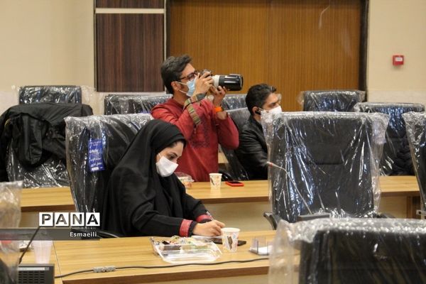 نشست خبری مدیرکل آموزش و پرورش استان چهارمحال و بختیاری