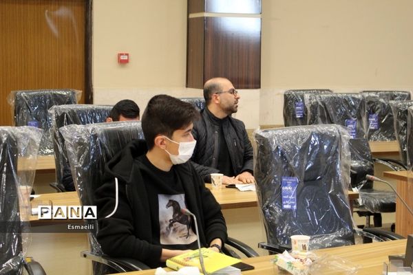نشست خبری مدیرکل آموزش و پرورش استان چهارمحال و بختیاری