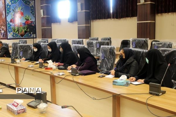 نشست خبری مدیرکل آموزش و پرورش استان چهارمحال و بختیاری