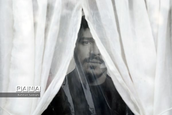 نگاه‌هایی که حرف می زنند