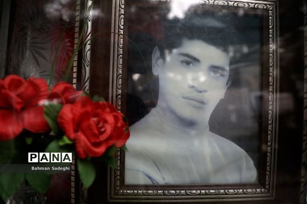 نگاه‌هایی که حرف می زنند