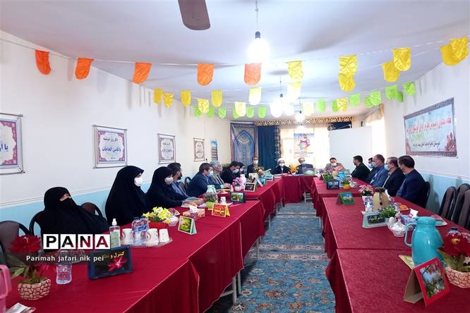 برگزاری جلسه شورای آموزش و پرورش در شهرستان قرچک