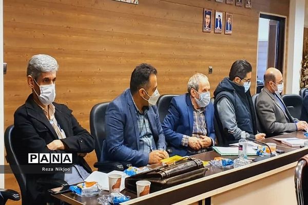 تبیین طرح‌ها و برنامه‌های آموزش ابتدایی در بهارستان یک