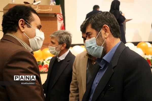 اولین جشنواره 18به همراه تجلیل از مادران شهدا و مدافعان سلامت