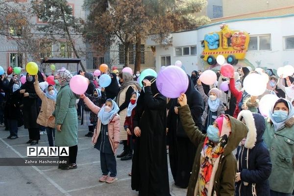 برگزاری جشنواره مهر مادرانه در مدارس ناحیه یک شهرری